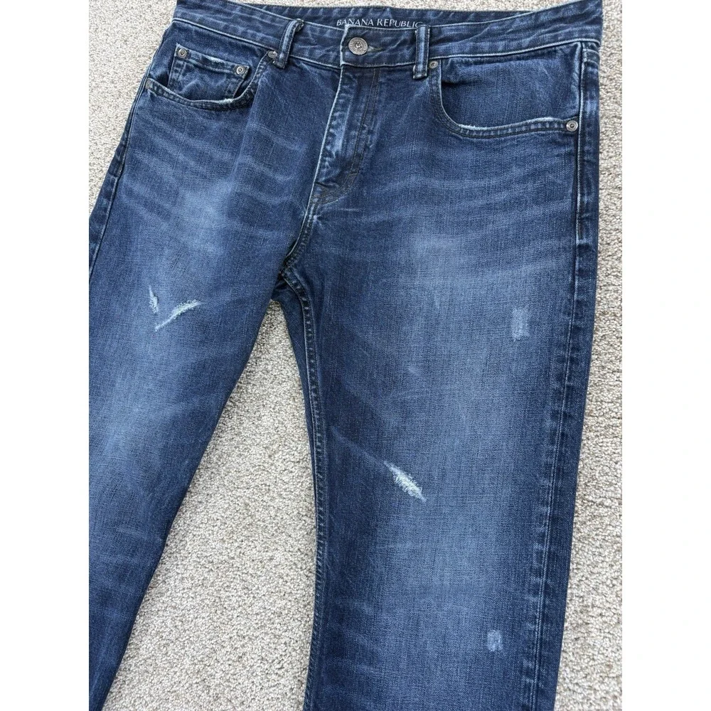 Banana Republic Slim Leg Jean in Westfall Men's 33x30‎ Blue Whiskered Distressed